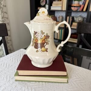Vintage Metlox Vernon Ware Fruit Basket Coffee Pot with Lid – Poppytrail